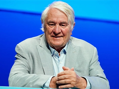 Hasso Plattner empfiehlt Fon Vaultaris